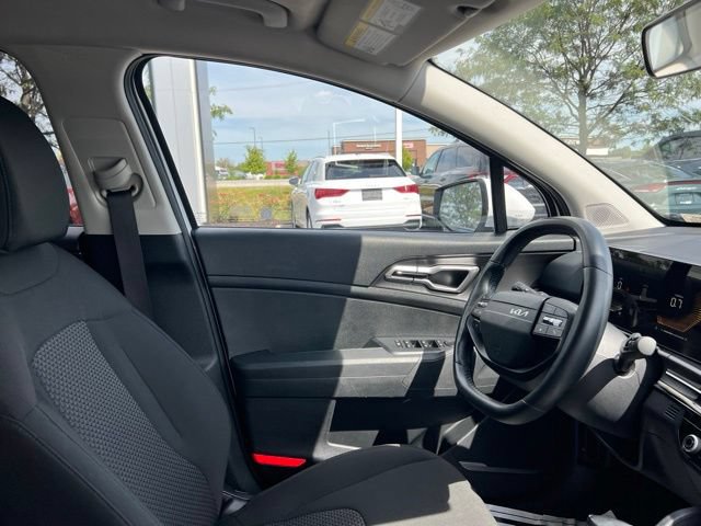 Certified 2026 Kia Sportage LX FWD image 35