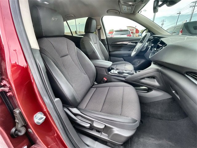 Certified 2023 Buick Envision Preferred w/ Sport Touring Package image 26