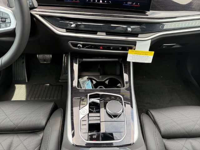 New 2026 BMW X5 xDrive40i w/ M Sport Package AWD/4WD image 11