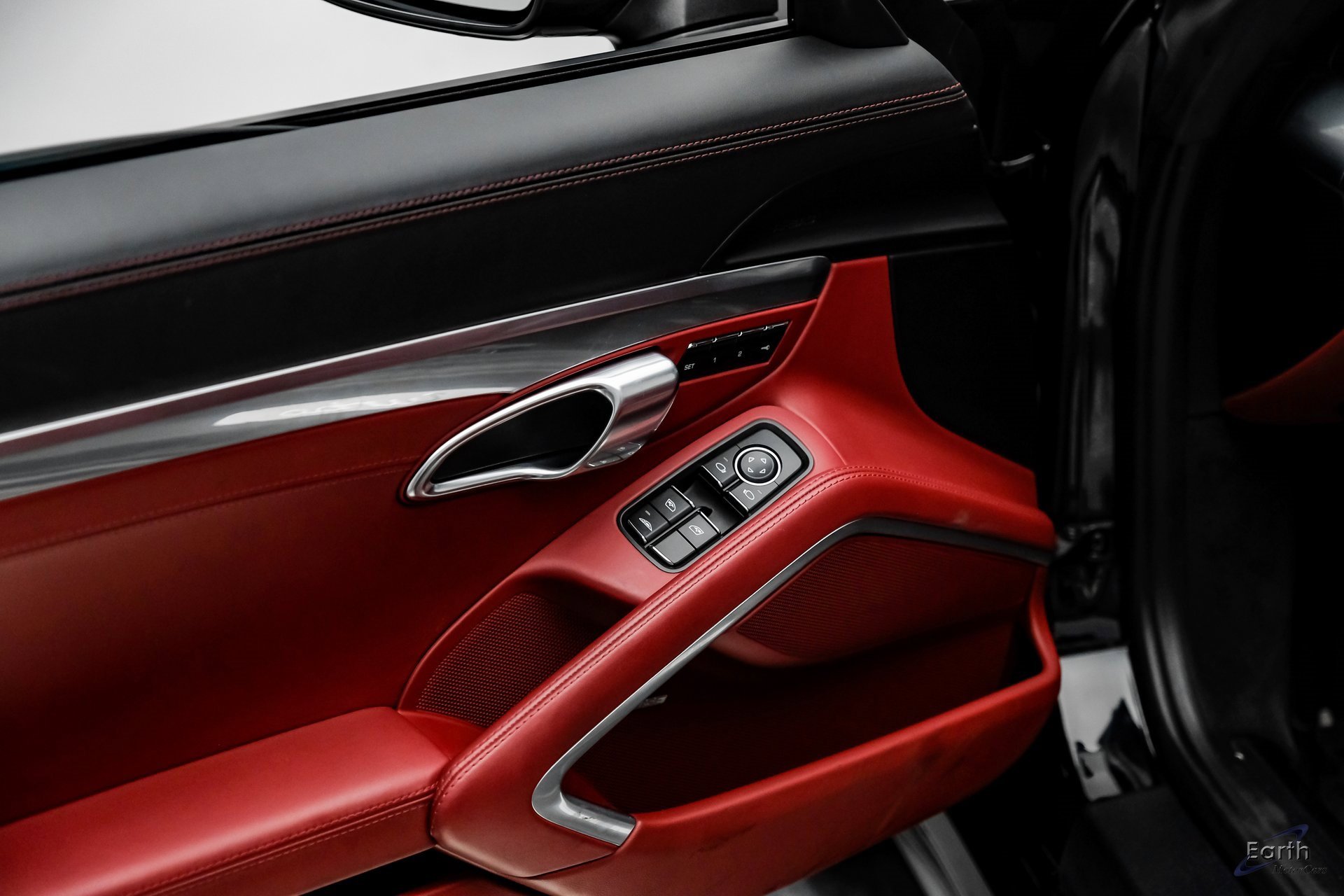 Used 2019 Porsche 911 Turbo image 78