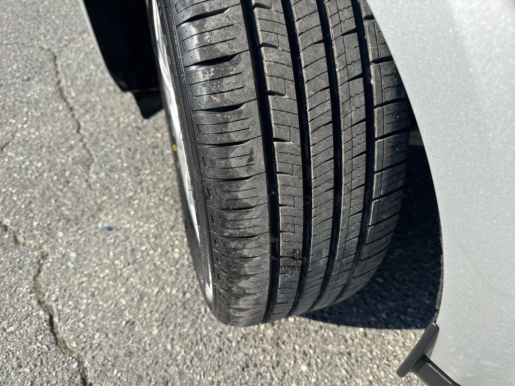 Used 2019 Ford Transit Connect XLT image 27