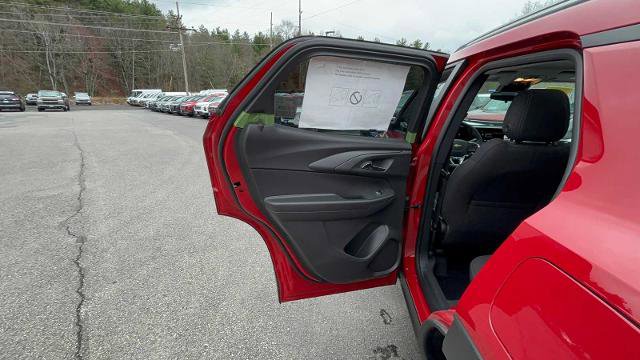 New 2026 Chevrolet TrailBlazer LT w/ LPO, Blackout Package AWD/4WD image 30