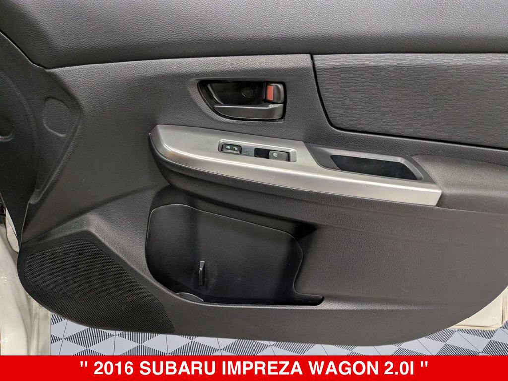 Used 2016 Subaru Impreza 2.0i AWD/4WD image 31