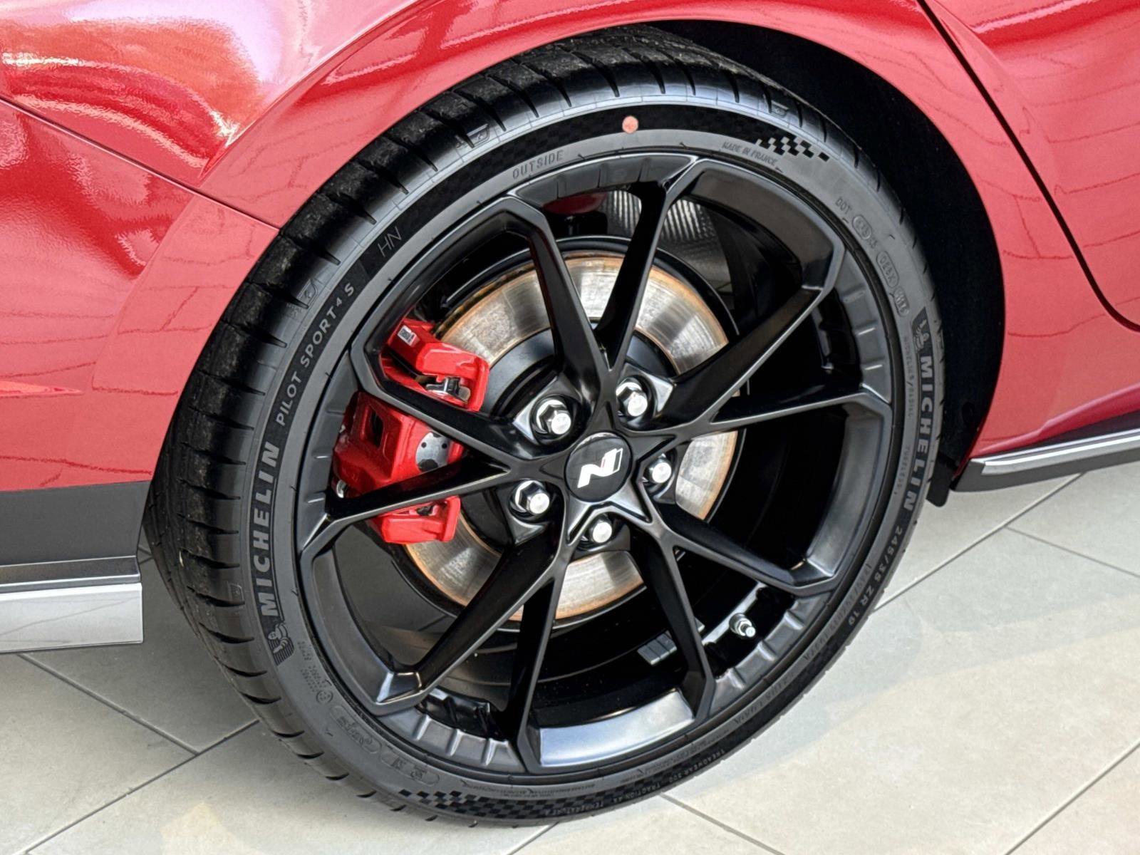 New 2025 Hyundai Elantra N N M/T image 14