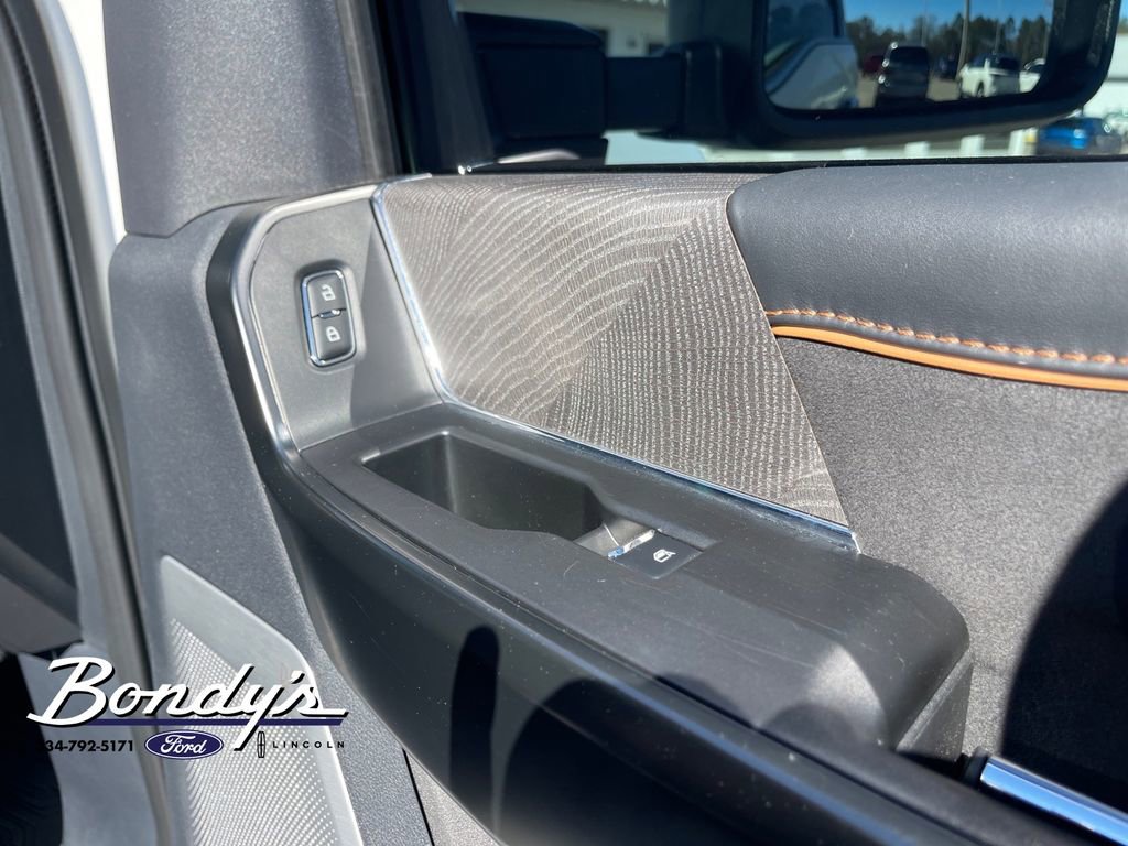 Used 2024 Ford F250 Platinum w/ FX4 Off-Road Package image 19