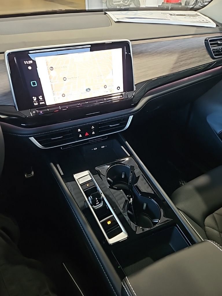 New 2026 Volkswagen Atlas SEL Premium R-Line image 36