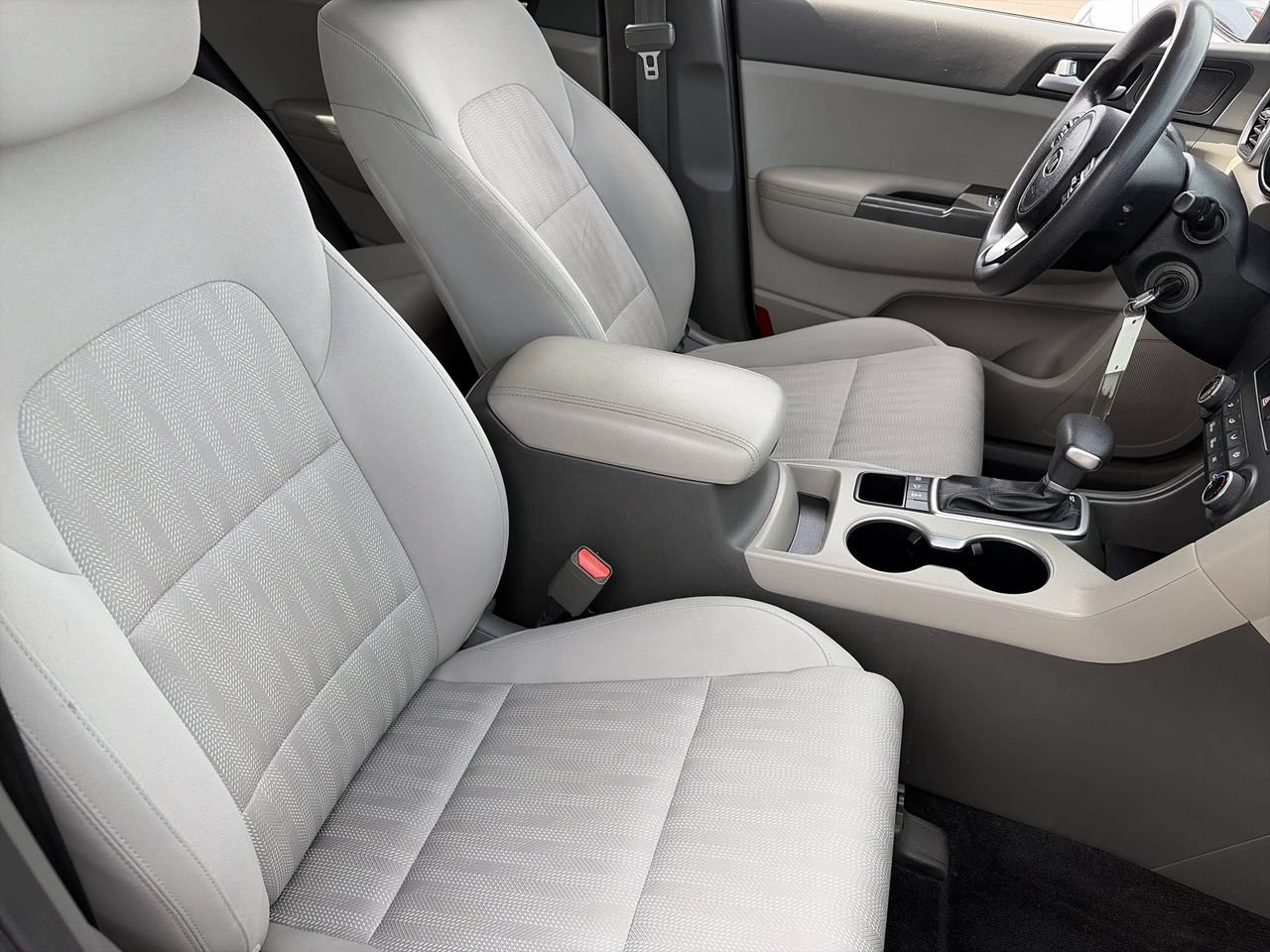 Used 2017 Kia Sportage LX AWD/4WD image 10