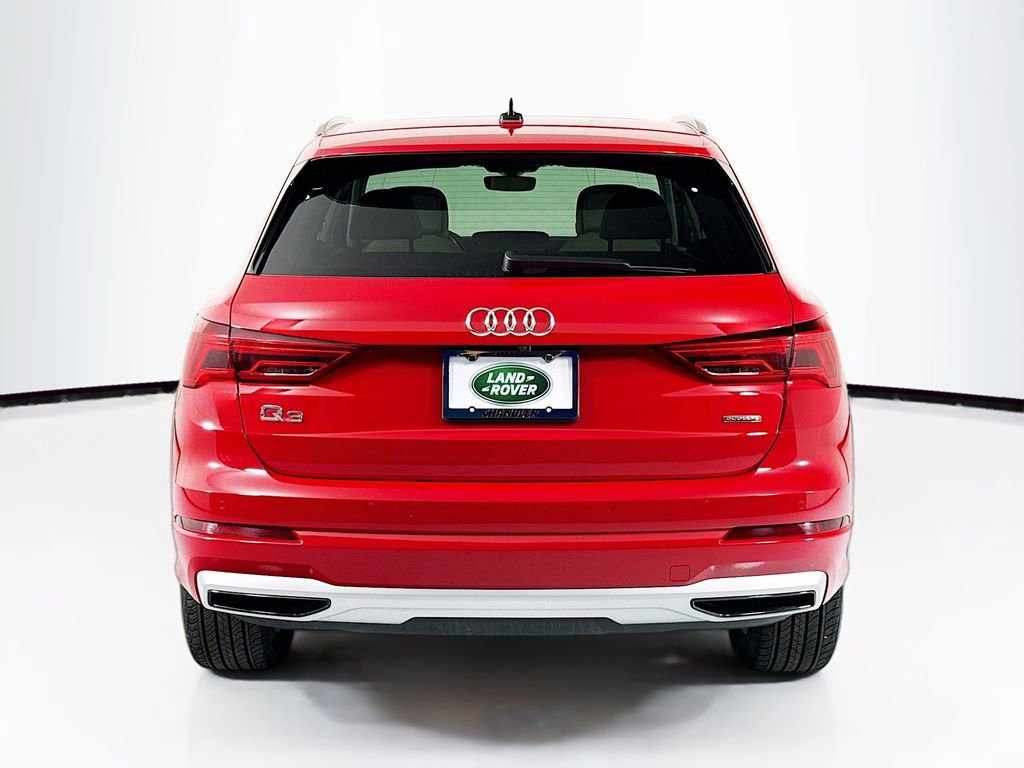 Used 2020 Audi Q3 2.0T Premium w/ Convenience Package AWD/4WD image 6
