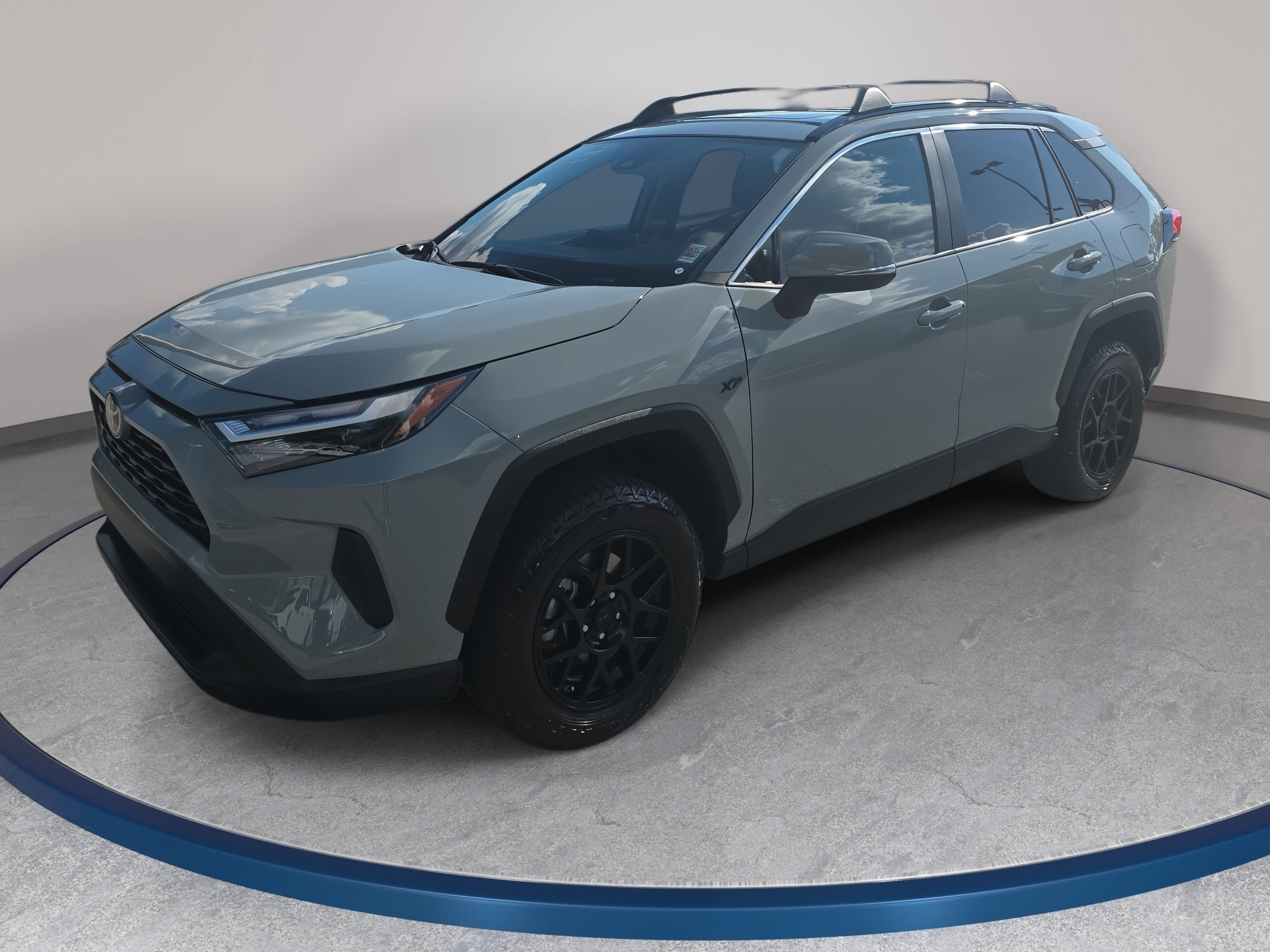 Used 2023 Toyota RAV4 XLE w/ Convenience Package