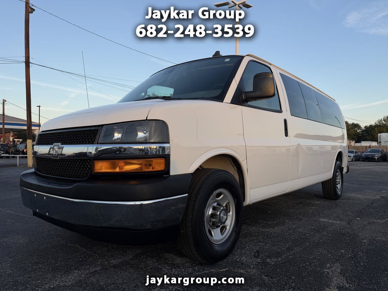 Used 2019 Chevrolet Express 3500 LT w/ LT Preferred Equipment Group RWD image 1