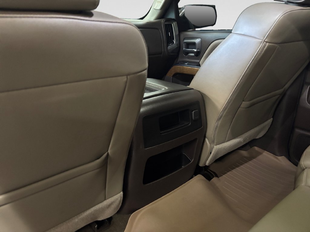 Used 2018 Chevrolet Silverado 1500 LTZ w/ Sport Package AWD/4WD image 41