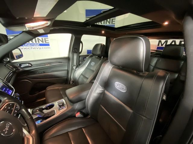 Used 2020 Jeep Grand Cherokee Overland AWD/4WD image 24