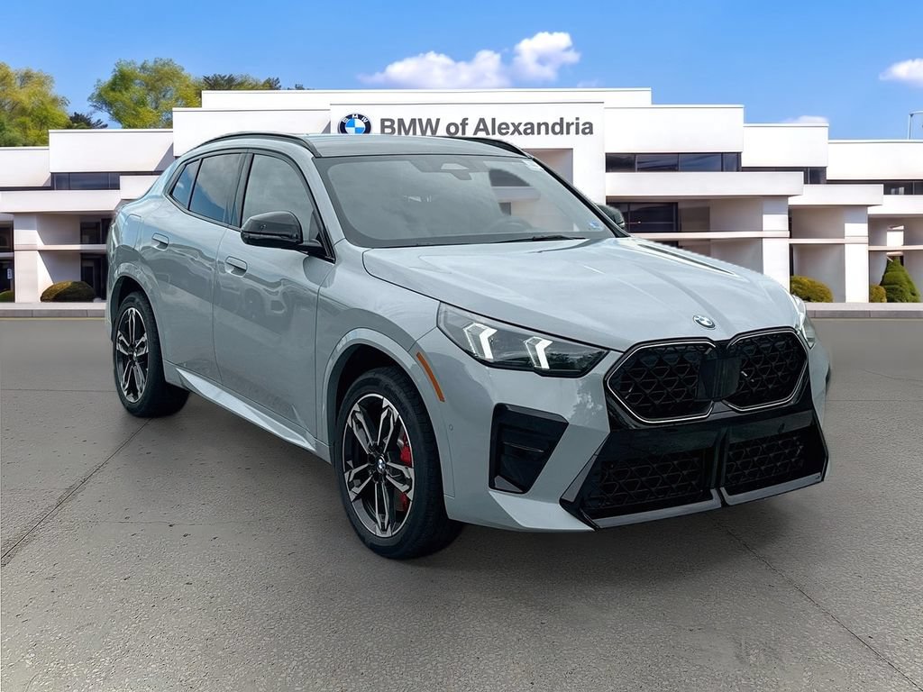 New 2026 BMW X2 xDrive28i w/ Technology Package AWD/4WD image 3