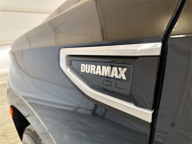 Certified 2023 GMC Yukon Denali w/ Advanced Technology Package image 32