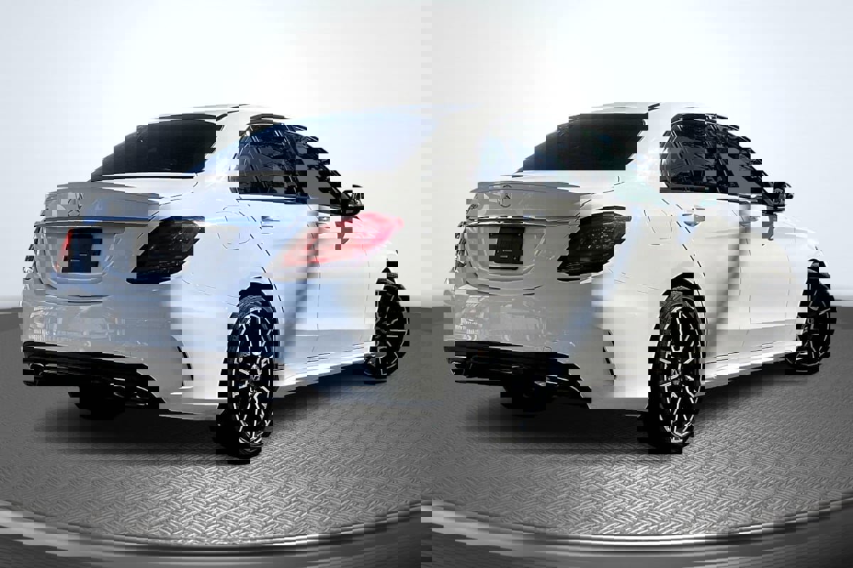 Used 2020 Mercedes-Benz C 300 Sedan image 13