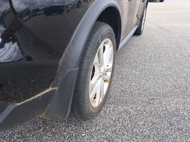Used 2015 Nissan Juke S AWD/4WD image 5