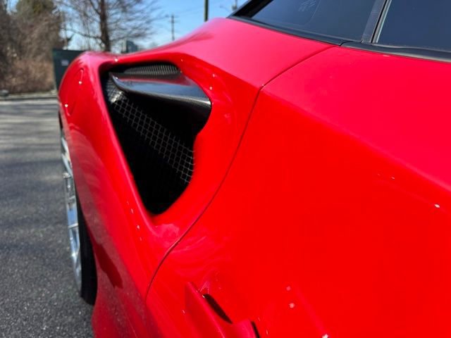 Used 2020 Ferrari F8 Tributo image 14