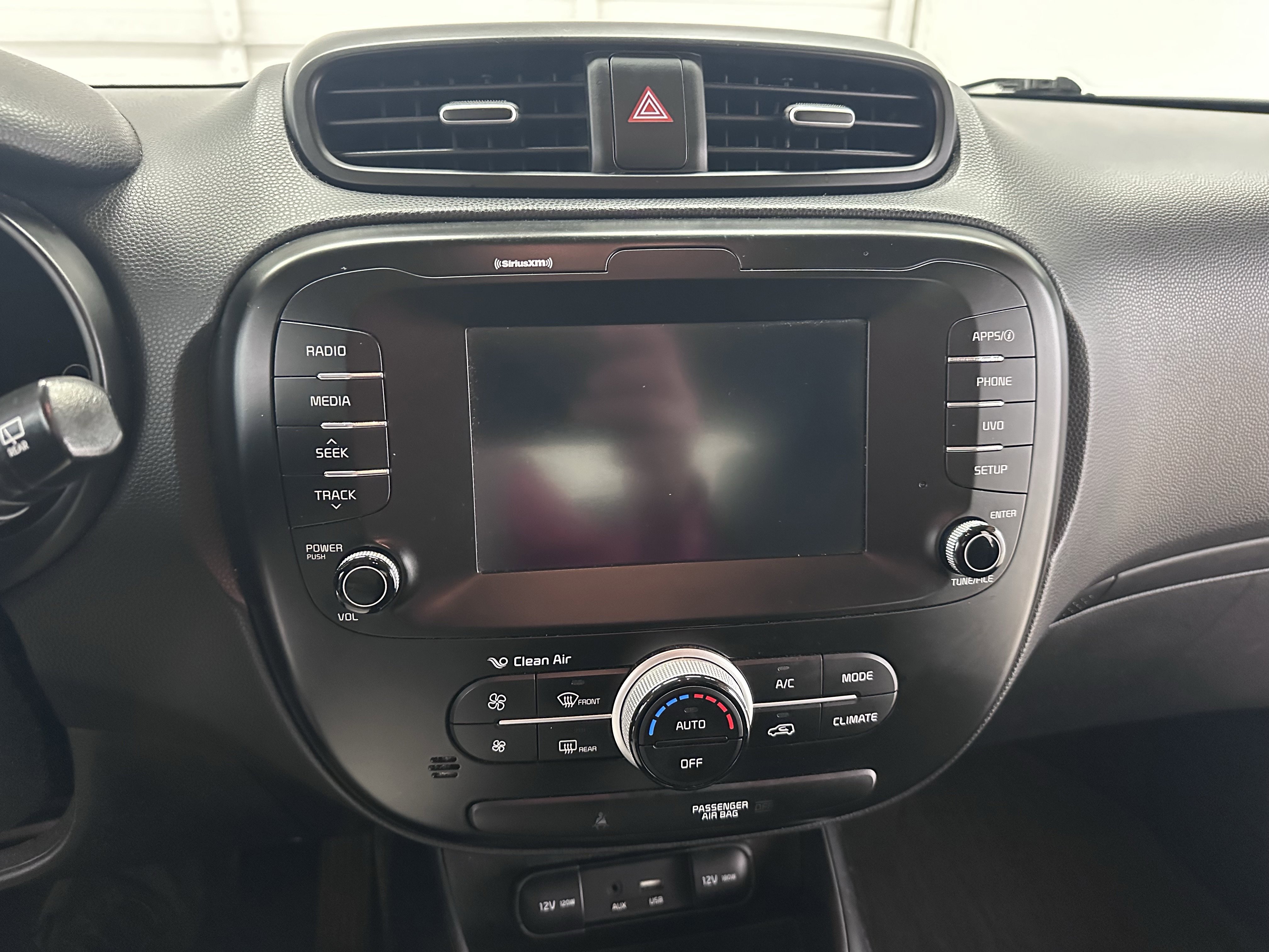 Used 2018 Kia Soul + image 34