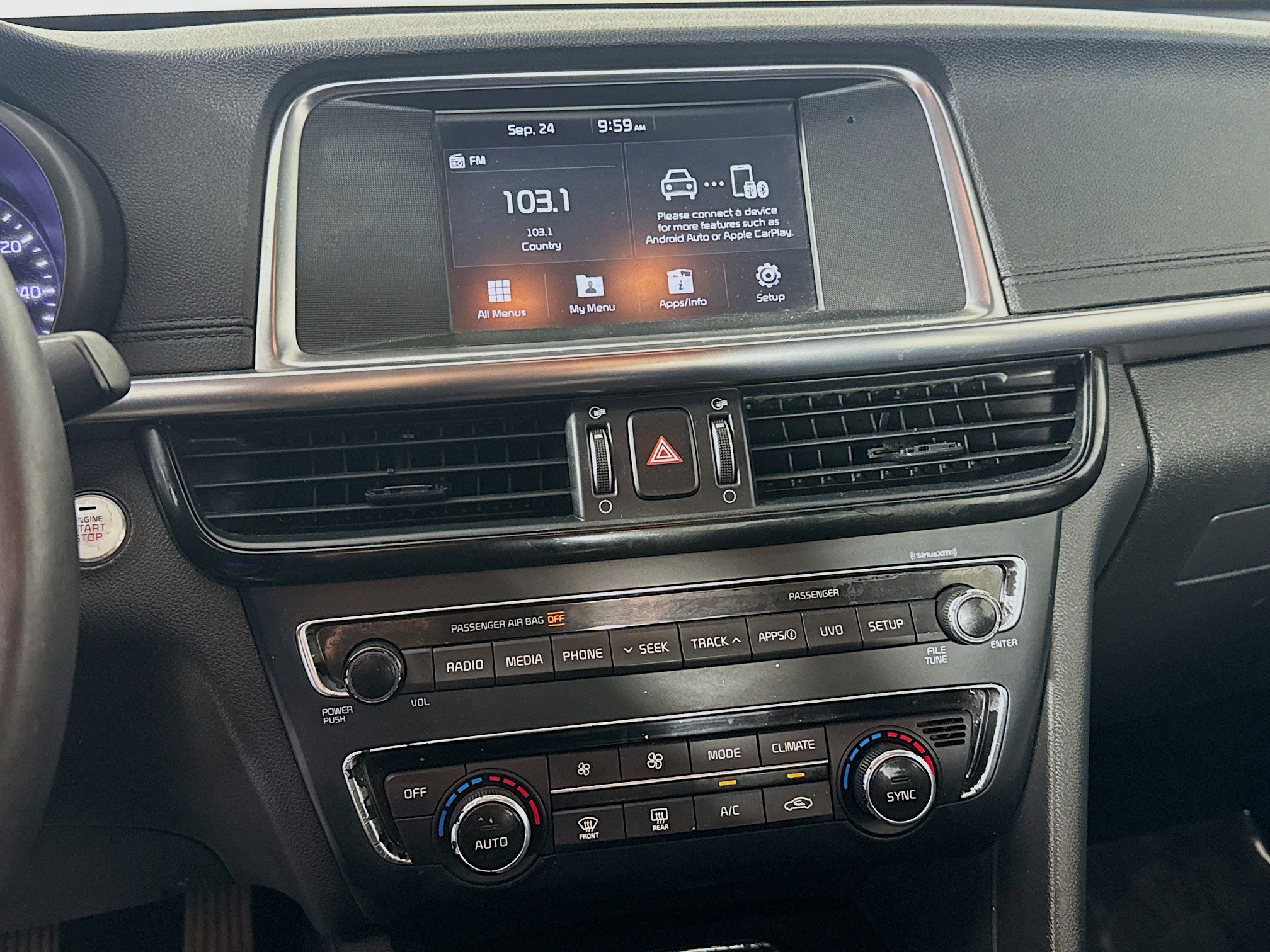 Used 2018 Kia Optima EX image 18