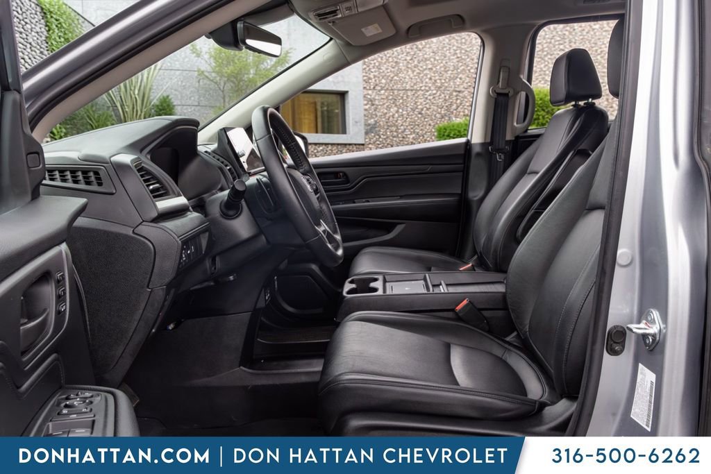 Used 2025 Honda Odyssey EX-L image 3