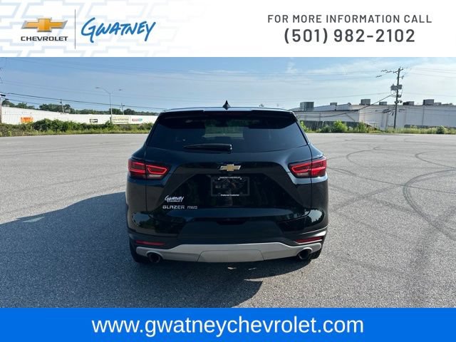 Used 2025 Chevrolet Blazer LT AWD/4WD image 6