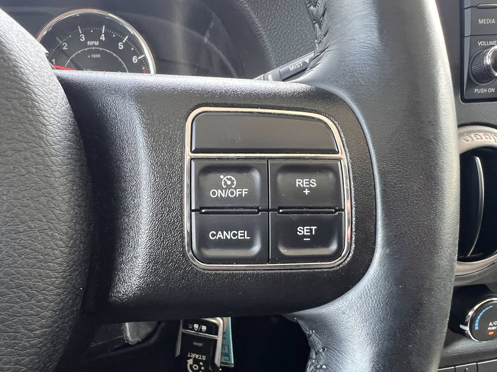 Used 2018 Jeep Wrangler Unlimited Sport w/ Connectivity Group AWD/4WD image 24