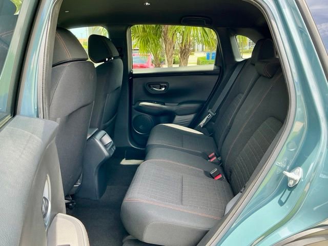 Used 2023 Honda HR-V Sport image 9