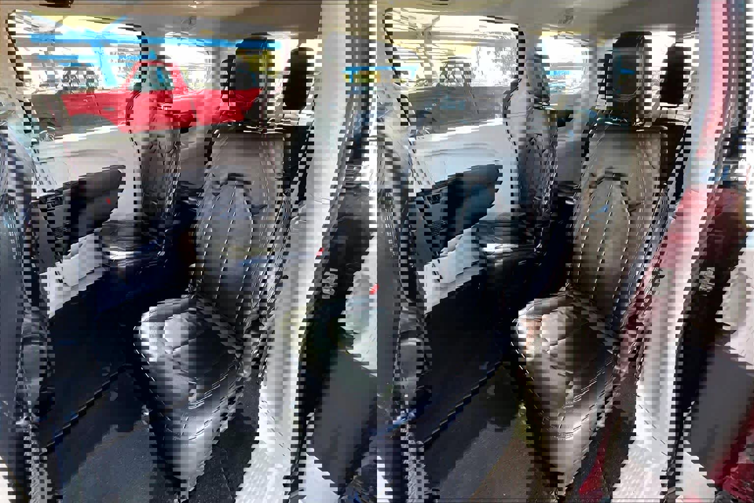 Used 2017 Chrysler Pacifica Touring-L image 19