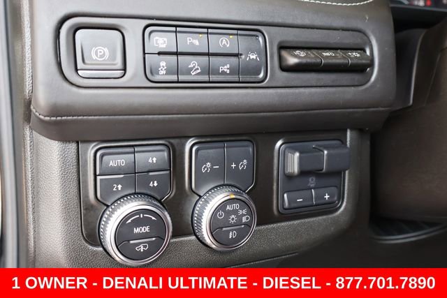 Used 2023 GMC Yukon Denali Ultimate AWD/4WD image 28