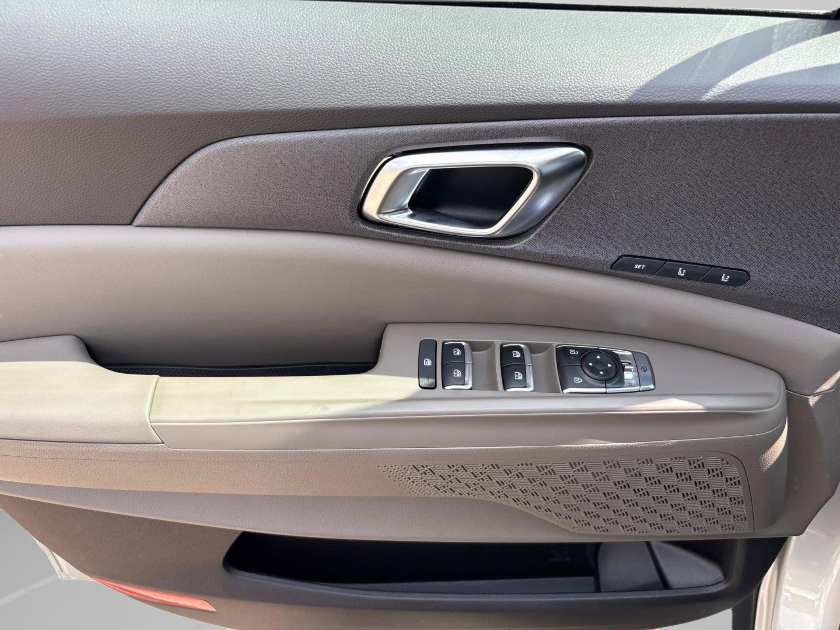 New 2026 Kia Carnival EX image 20