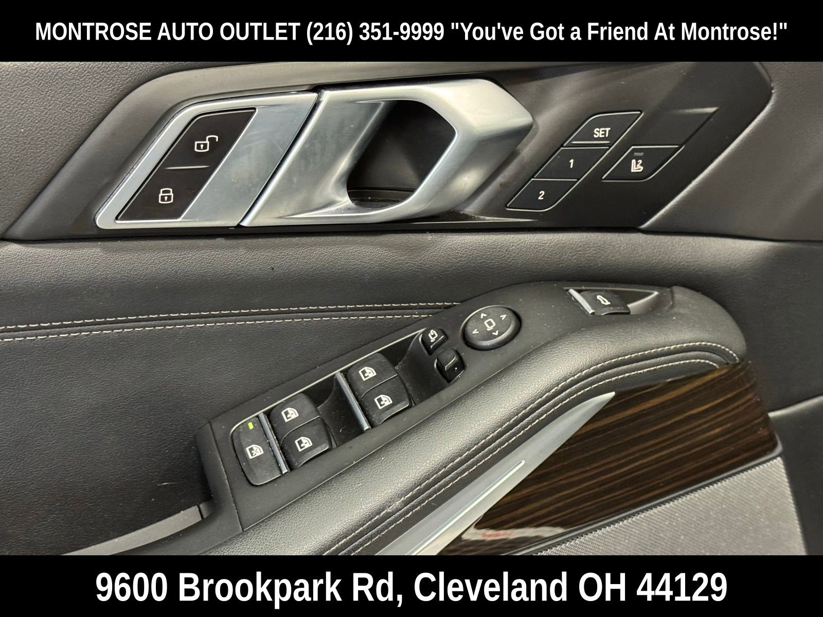 Used 2024 BMW X5 xDrive40i w/ Premium Package image 12