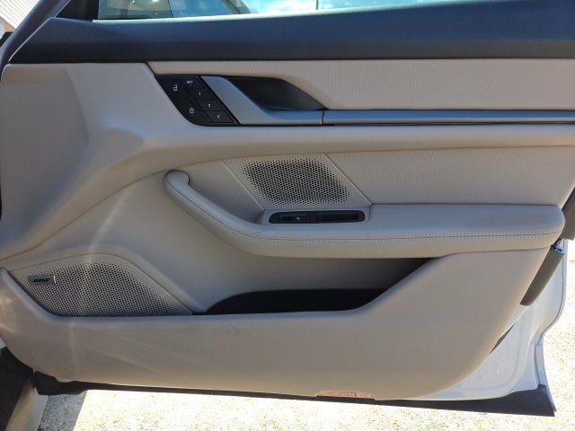 Used 2025 Porsche Taycan RWD image 21