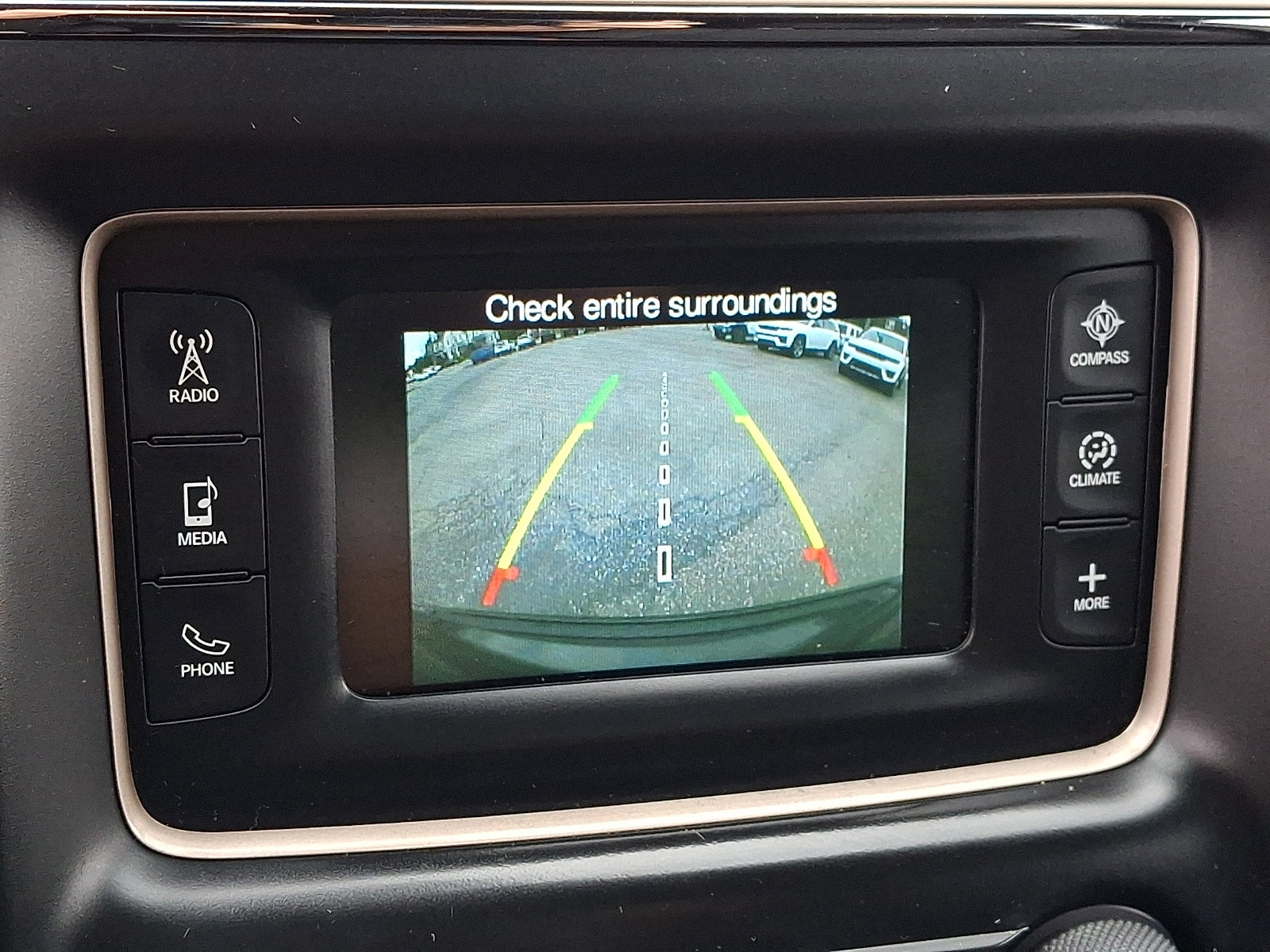 Used 2016 Jeep Grand Cherokee Laredo w/ Quick Order Package 23E AWD/4WD image 19