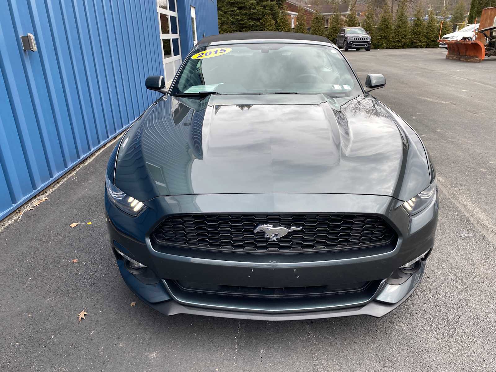 Used 2015 Ford Mustang Convertible image 38