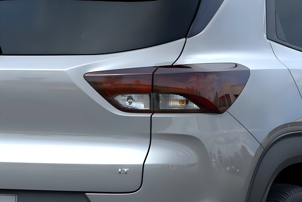 New 2026 Chevrolet TrailBlazer LT w/ LT Cold Weather Package FWD image 13