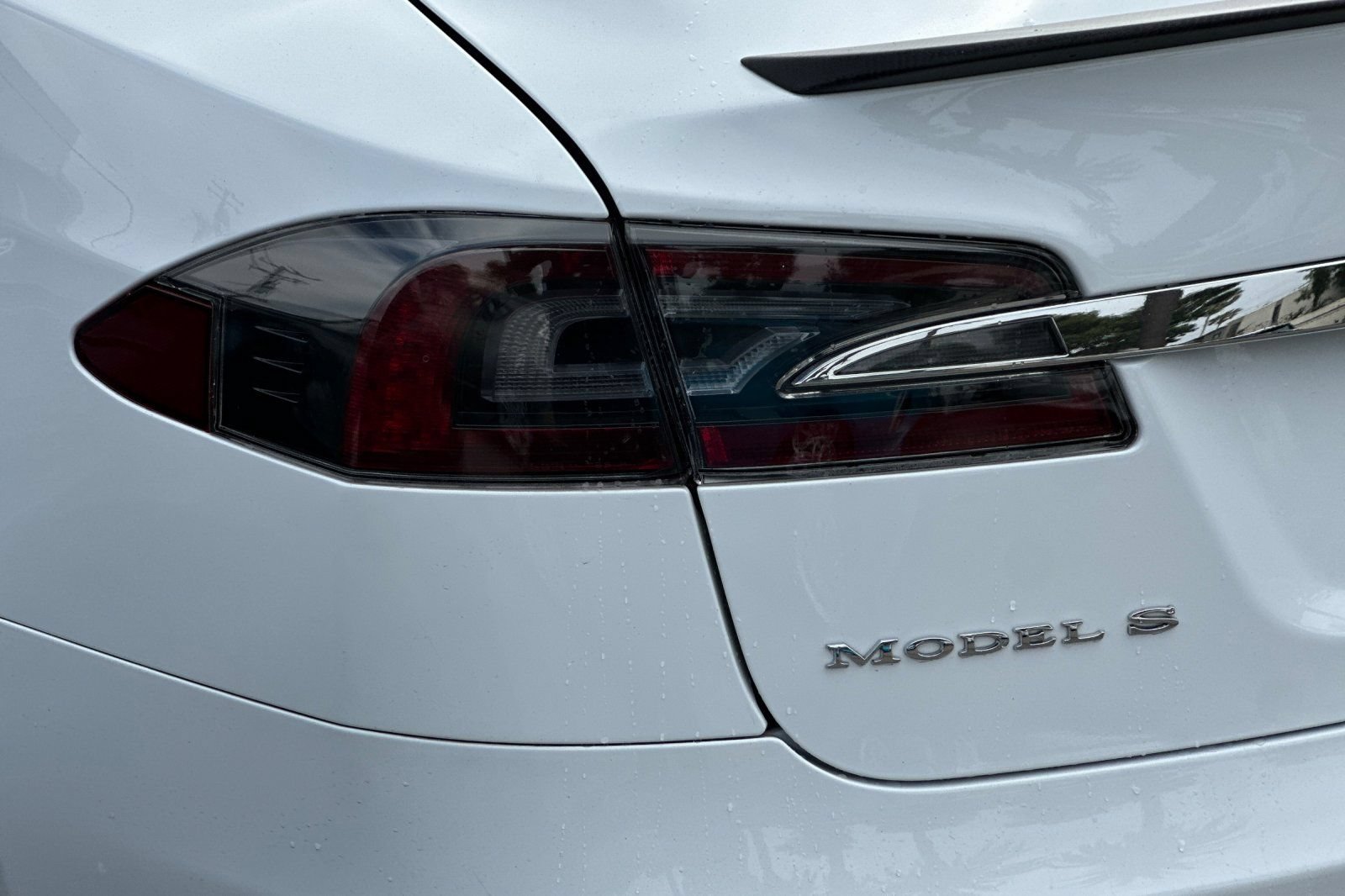 Used 2014 Tesla Model S P85 RWD image 26