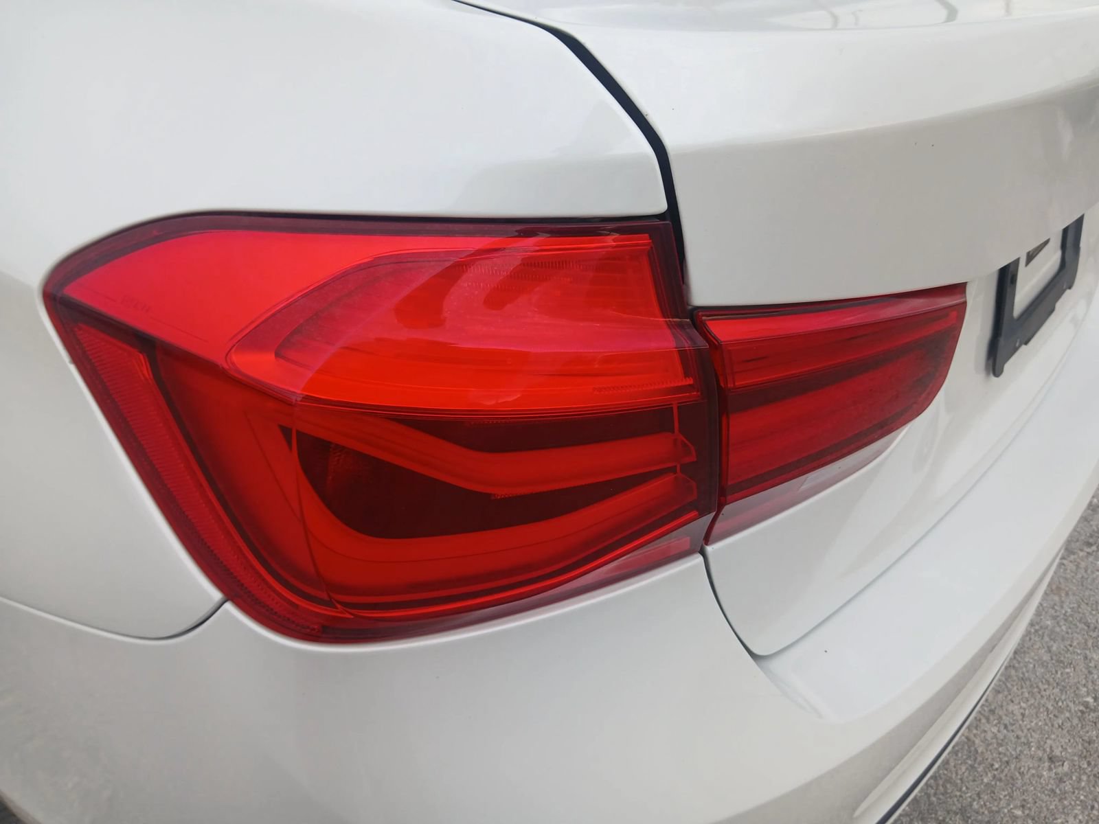 Used 2016 BMW 328i Sedan RWD image 13