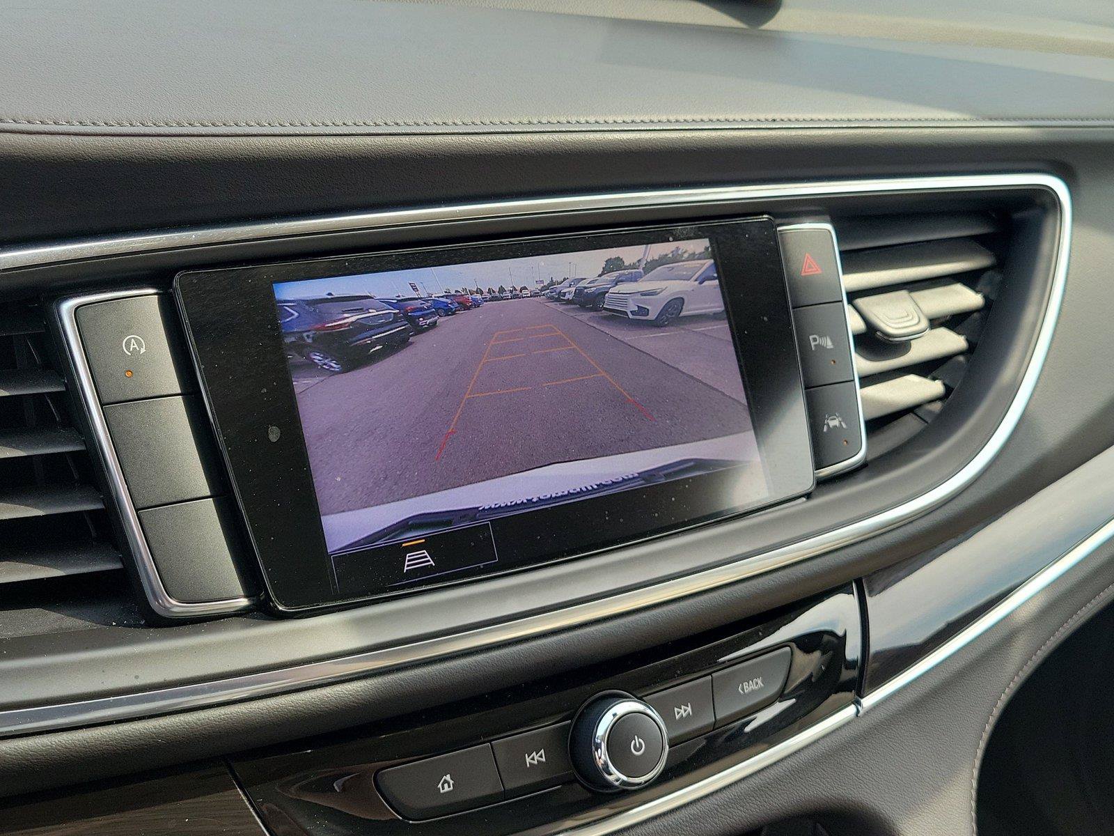 Used 2023 Buick Enclave Essence w/ Sport Touring Edition FWD image 27