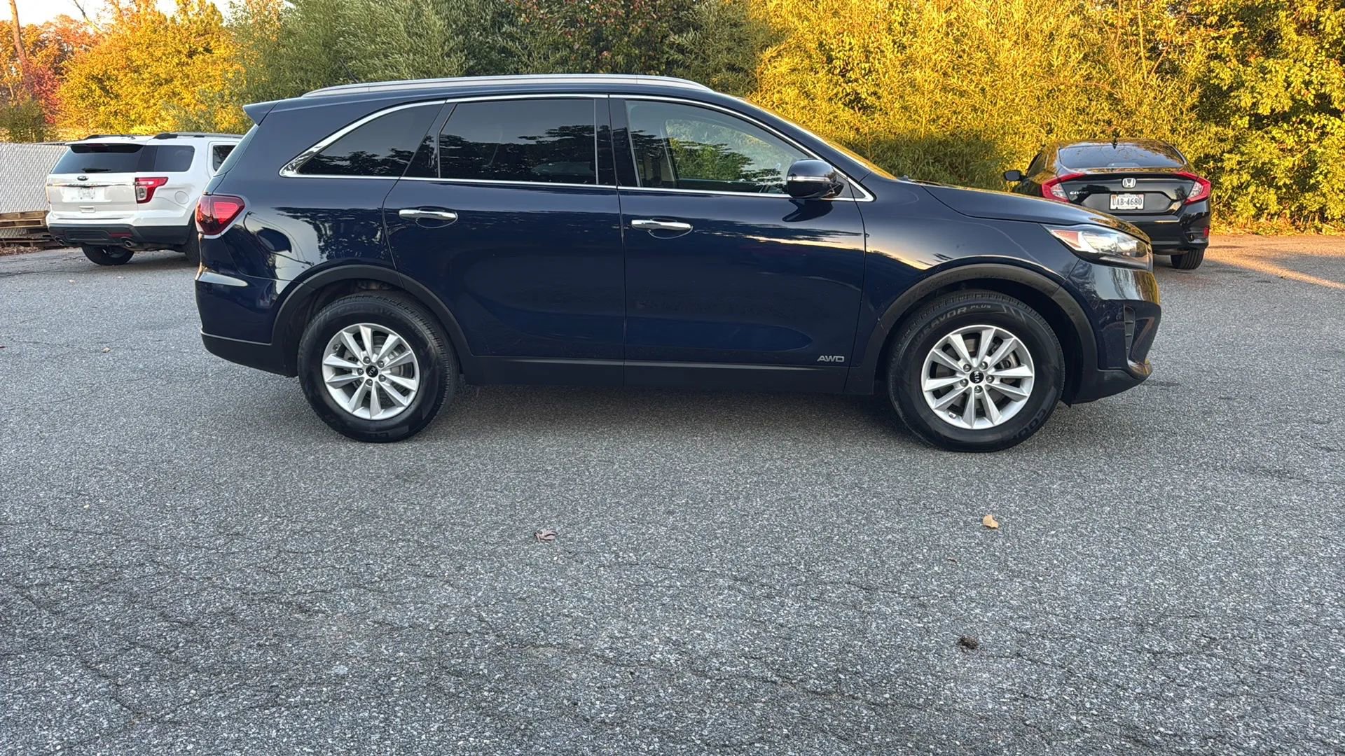 Used 2020 Kia Sorento LX w/ LX I4 Convenience Package image 4