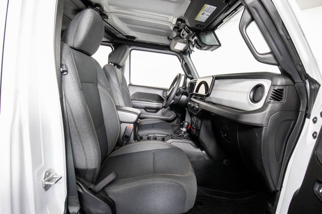 Used 2024 Jeep Wrangler Willys image 10