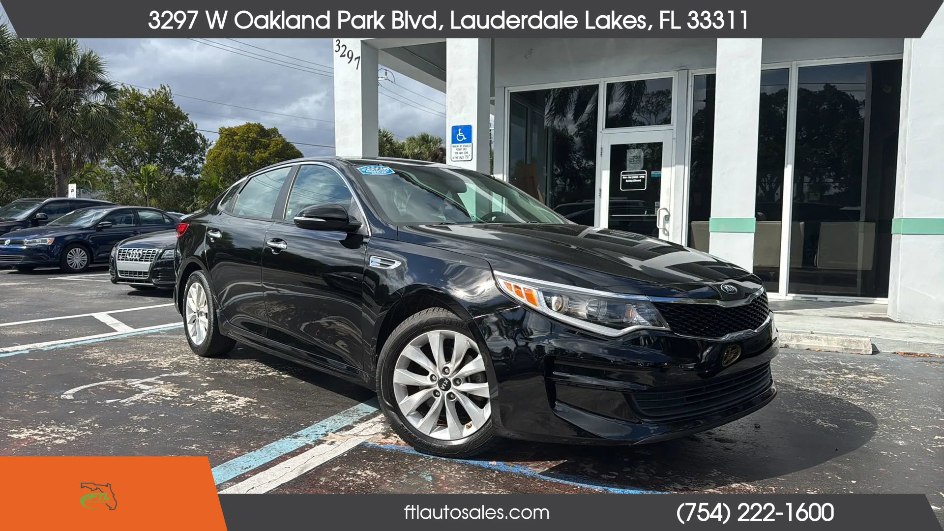 Used 2017 Kia Optima LX FWD image 2