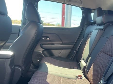 New 2026 Nissan Kicks SR w/ Cold Weather Package image 11