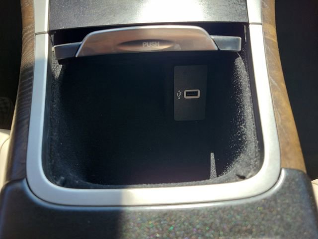 Used 2018 Lincoln MKX Select w/ Select Plus Package image 34