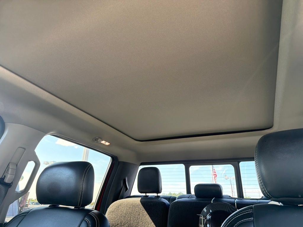 Used 2019 Ford F150 Lariat w/ Equipment Group 502A Luxury AWD/4WD image 18