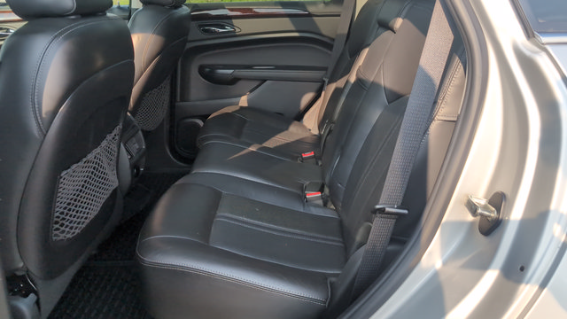 Used 2016 Cadillac SRX Luxury w/ Trailering Package AWD/4WD image 19