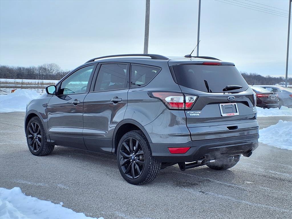 Used 2017 Ford Escape SE w/ Equipment Group 201A image 29