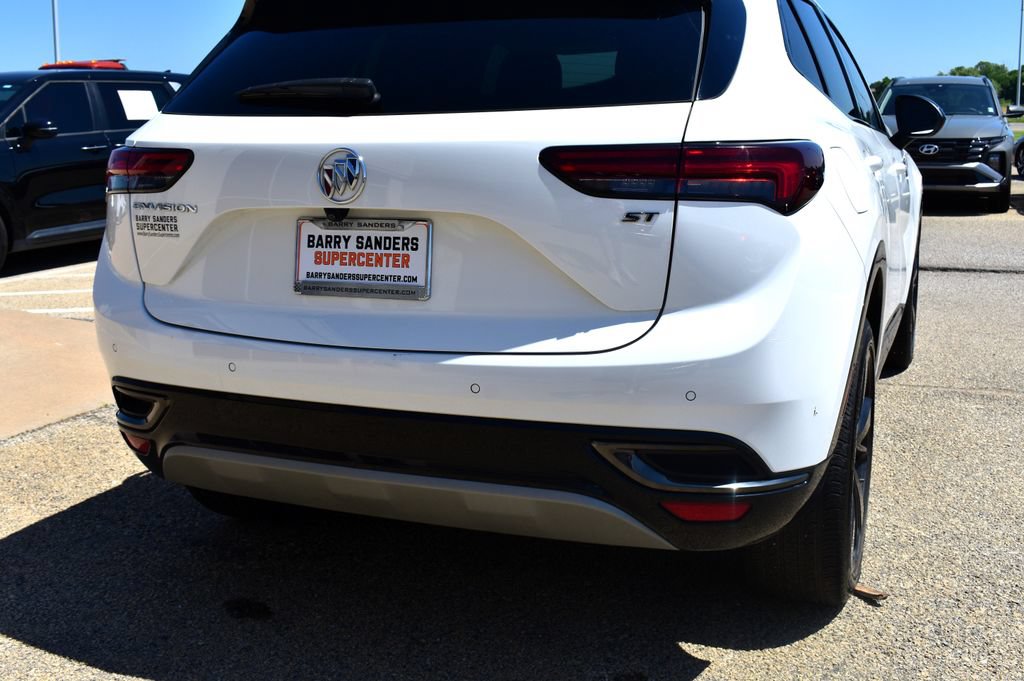 Used 2023 Buick Envision Essence w/ Sport Touring Package FWD image 10