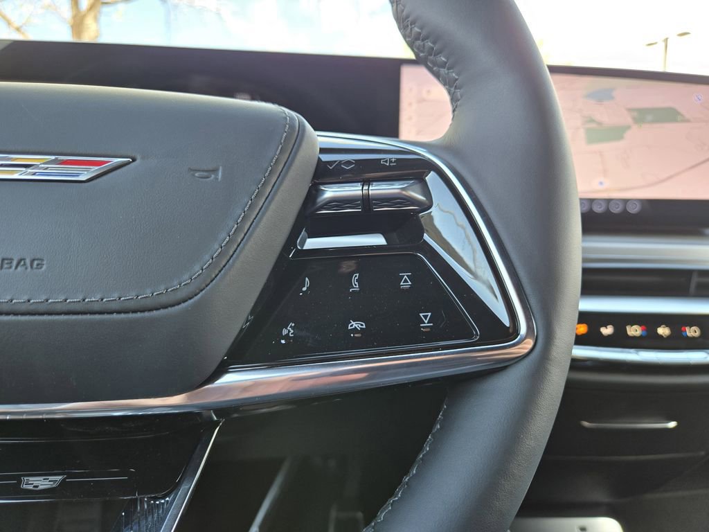 New 2026 Cadillac Lyriq V AWD/4WD image 19