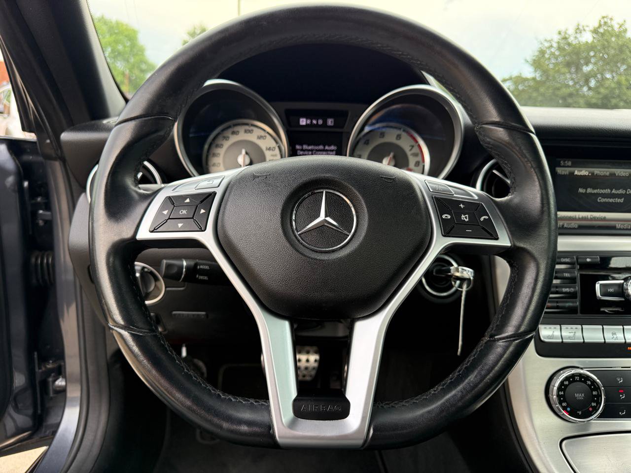 Used 2013 Mercedes-Benz SLK 350 image 15