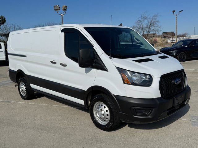 Used 2021 Ford Transit 250 Low Roof AWD image 3